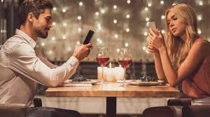 Planning a Date for Her? Here Are Some Tips