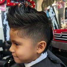 “The Art of Haircuts: A Journey Through Style and Self-Expression”